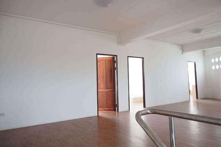 Room 46 of 73