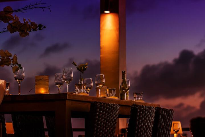 Dining Photos