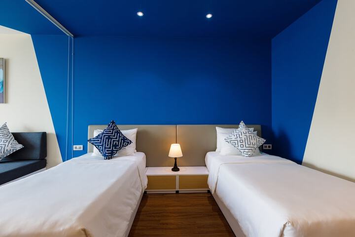 Room 15 of 113