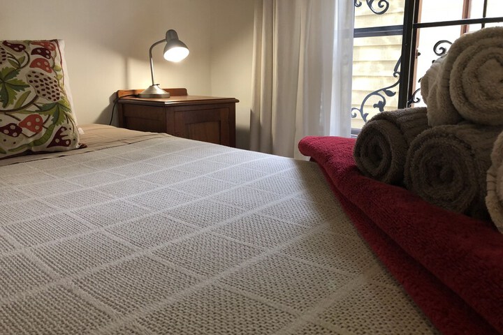 Room 35 of 103