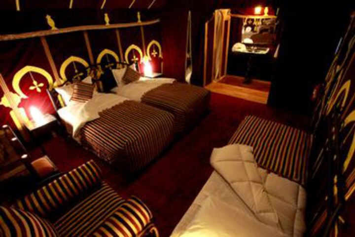 Room 5 of 9