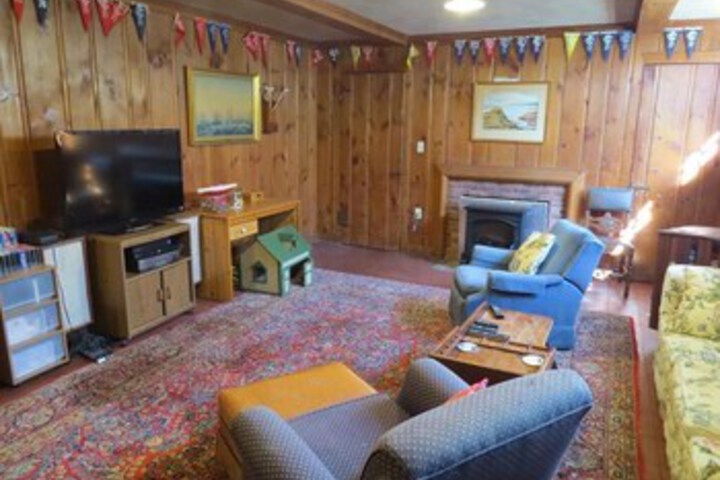 Room 15 of 34