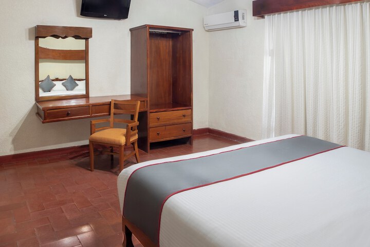 Room 50 of 182
