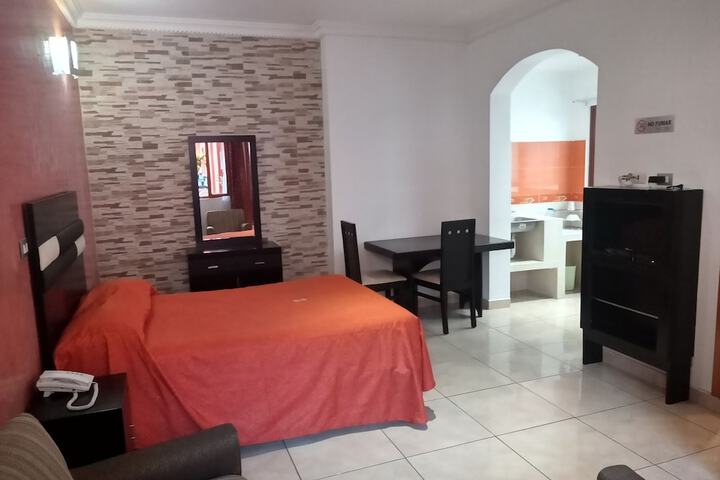 Room 6 of 38