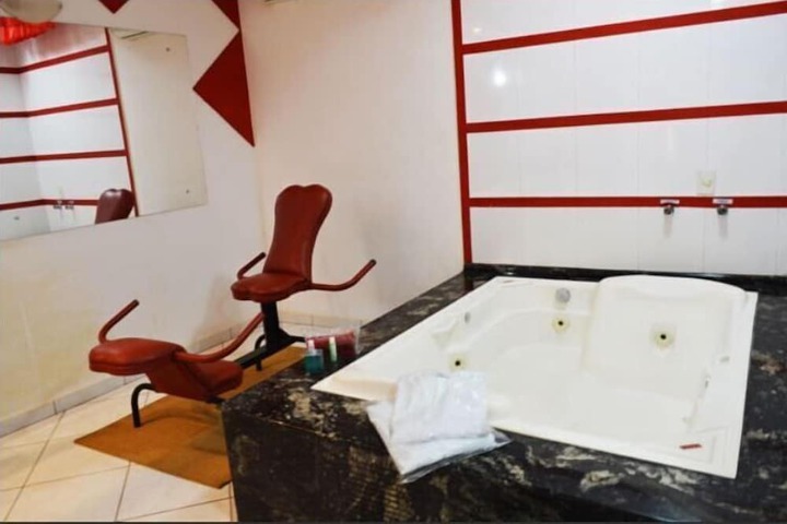 Room 3 of 4