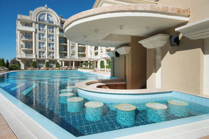 Pool 22 of 46