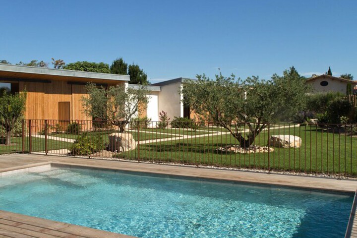 Pool Hotel