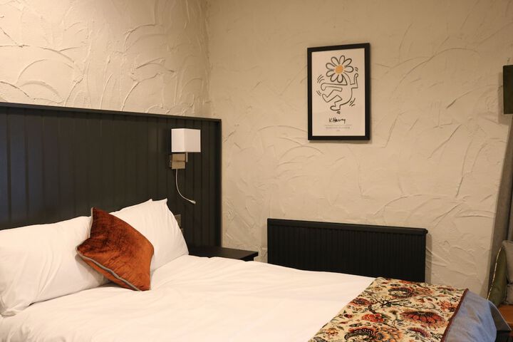 Room 20 of 43