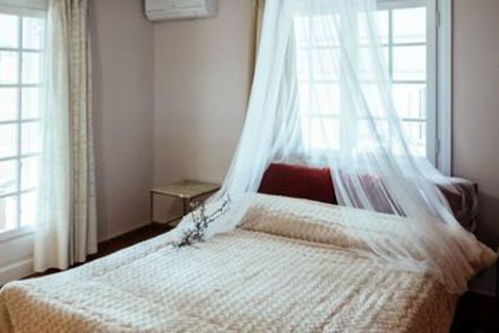 Room 15 of 52