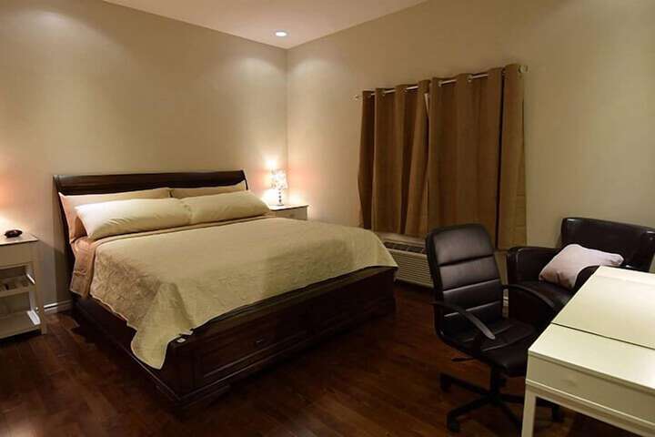 Room 10 of 41