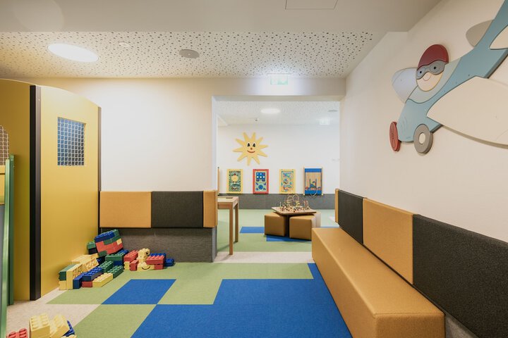 Childrens Activities 125 of 200