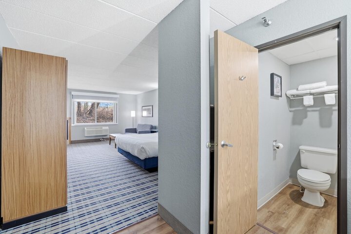 Room 59 of 70