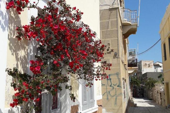 Electra Hotel