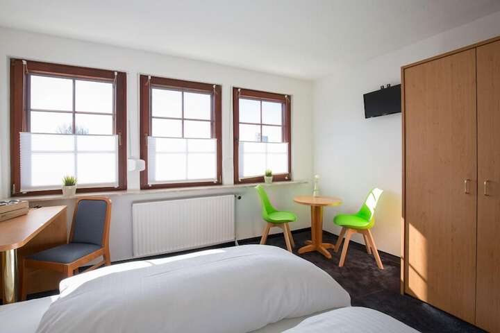Room 9 of 56