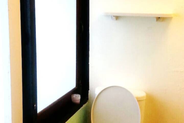 Room 11 of 22