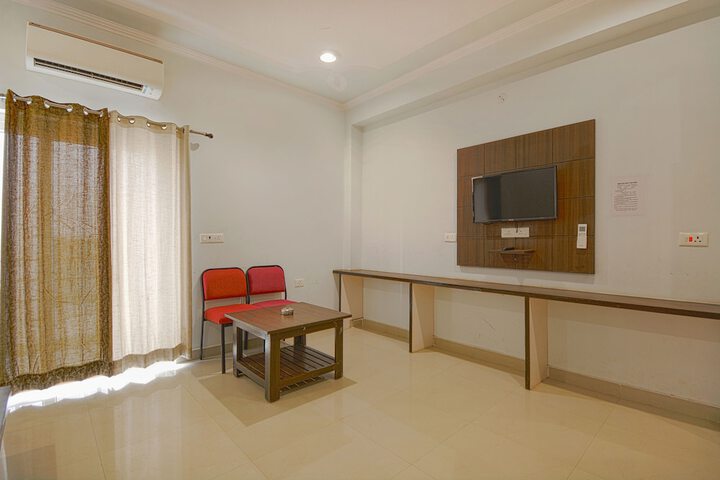Hotel Interior 11 of 41