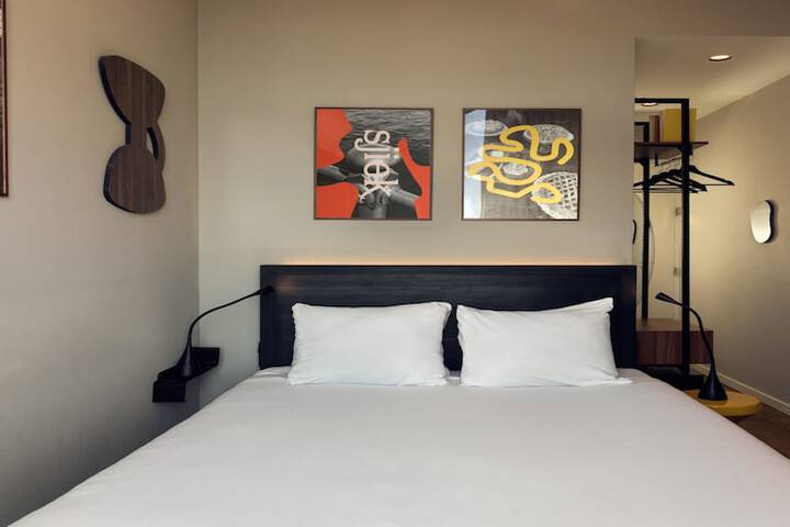 Room 21 of 58