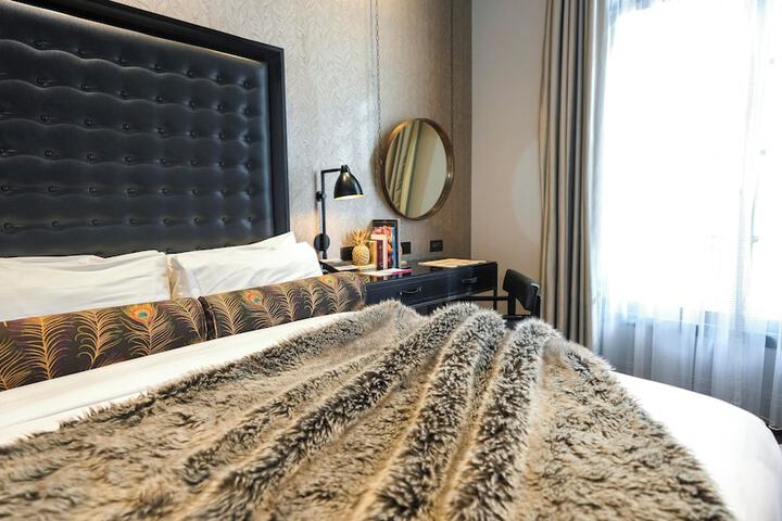 Room 22 of 81