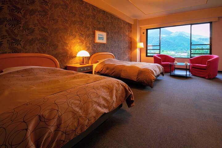 Room 7 of 81
