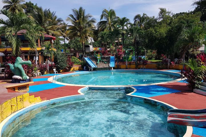 Pool 23 of 68