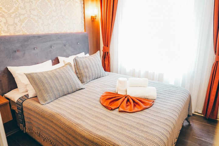 Room 21 of 117