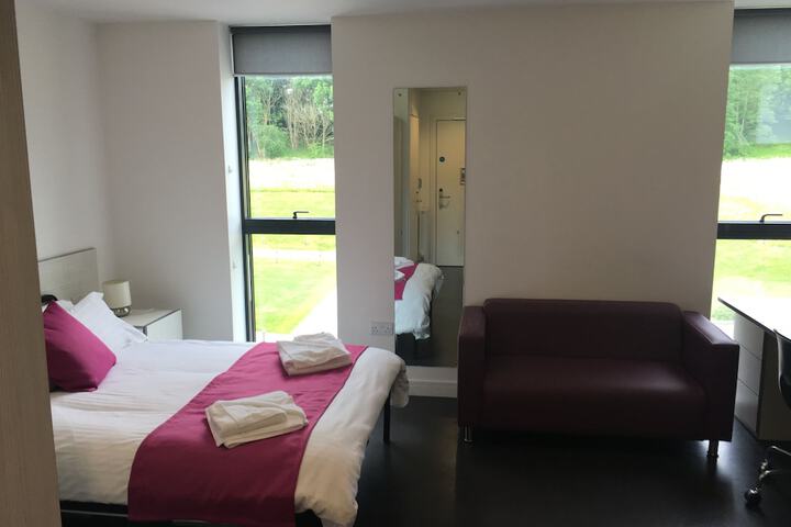 Room 7 of 23