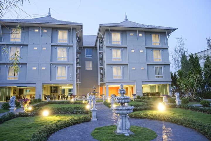 Hotel 76 of 87
