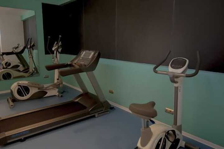 Health and Fitness 25 of 38