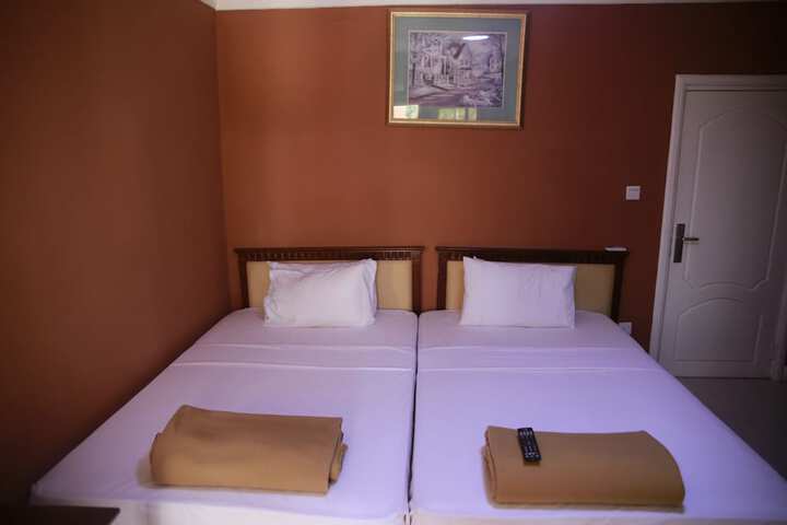 Room 17 of 54