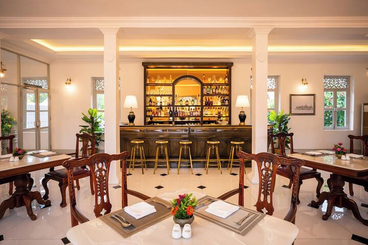 Restaurants