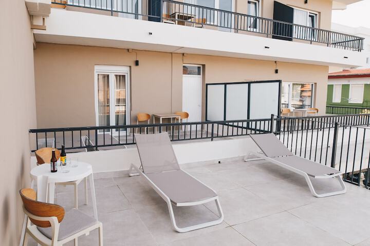 Terrace/Patio 11 of 19
