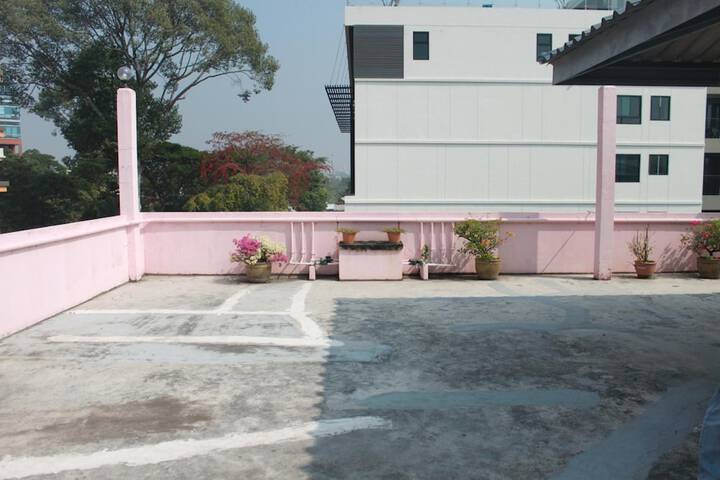Property Grounds 26 of 28
