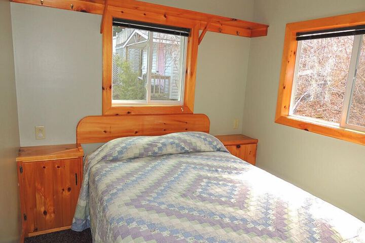 Room 40 of 338