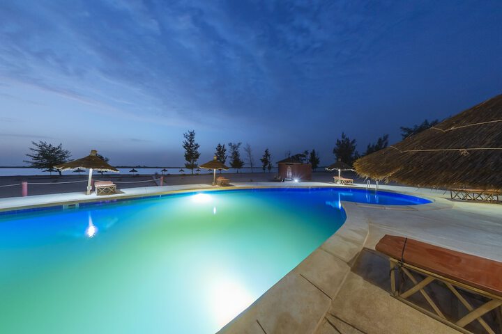 Pool 62 of 90