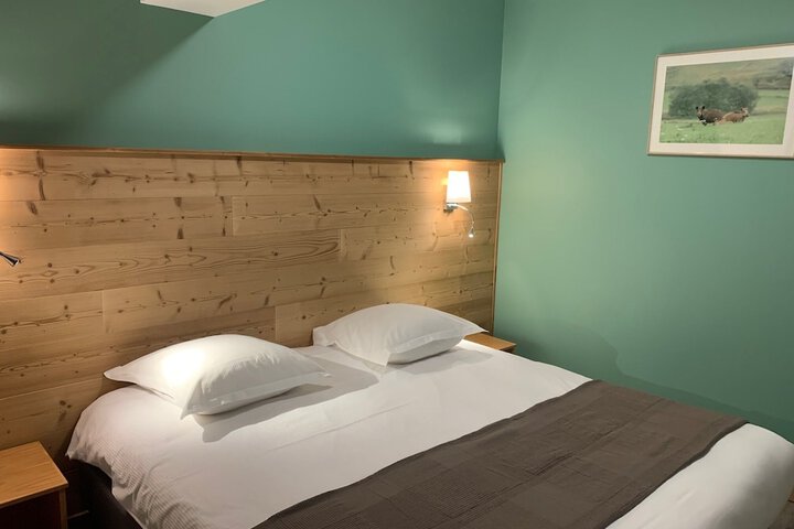 Room 53 of 115