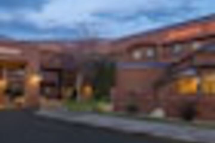 Hotel 254 of 261