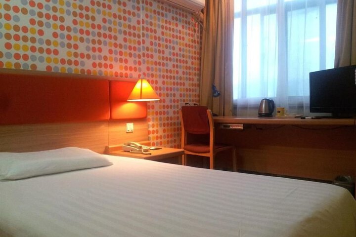 Room 13 of 13