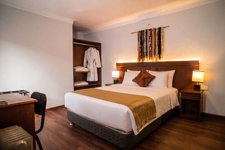 Room 21 of 52