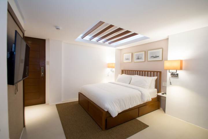 Room 18 of 49