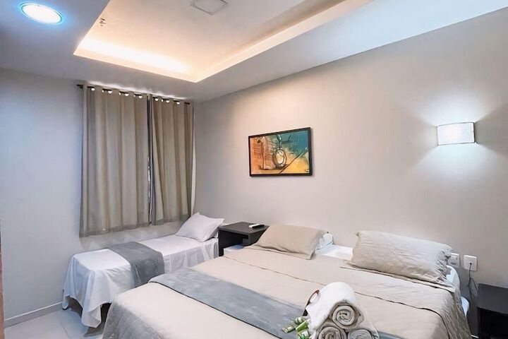 Room 7 of 24