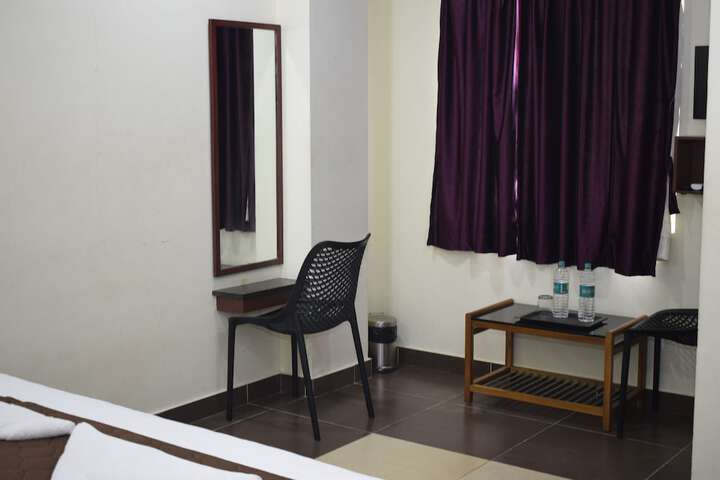 Room 19 of 46
