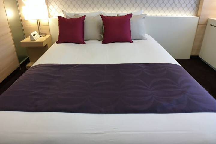 Room 15 of 151