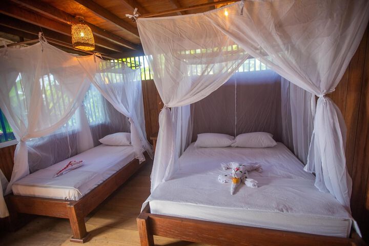 Room 4 of 30