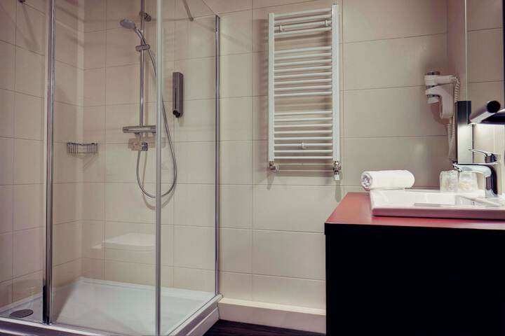 Bath Photo