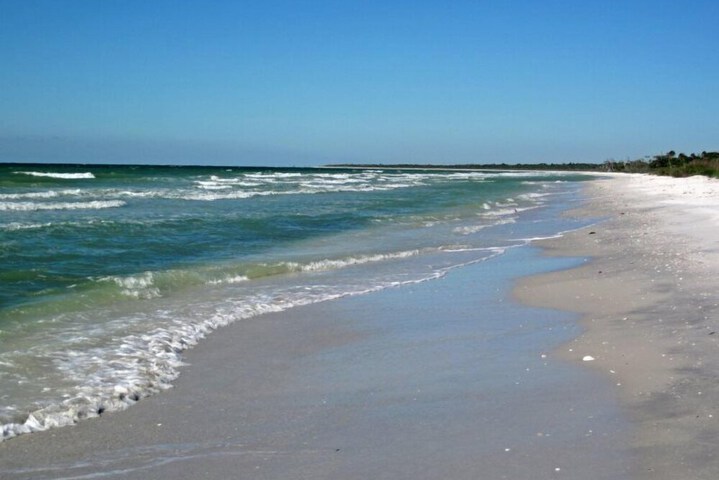 Beach 29 of 33