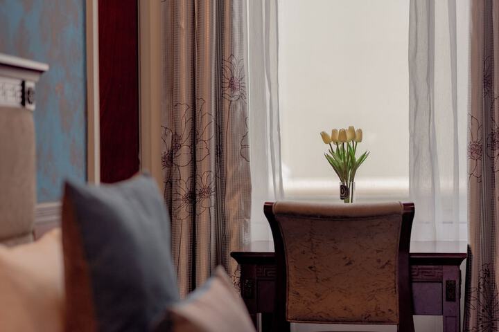 Room 18 of 50