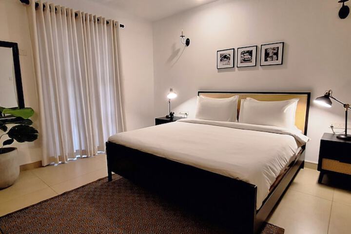 Room 4 of 55
