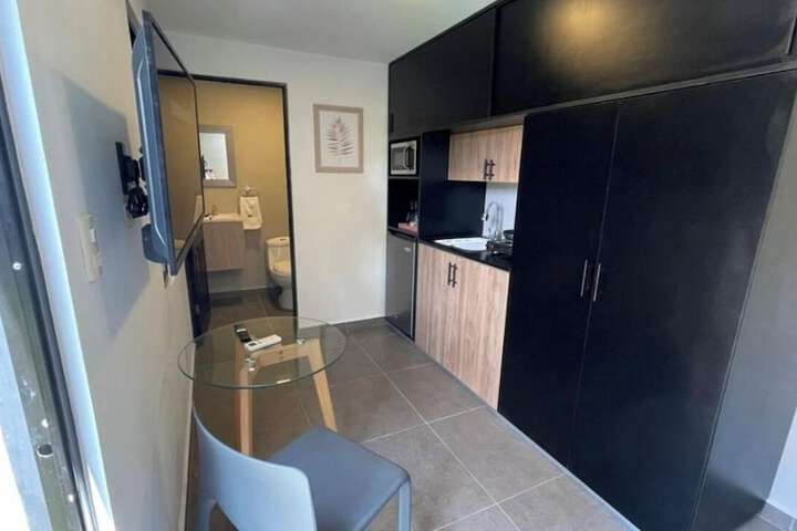 Room 3 of 17