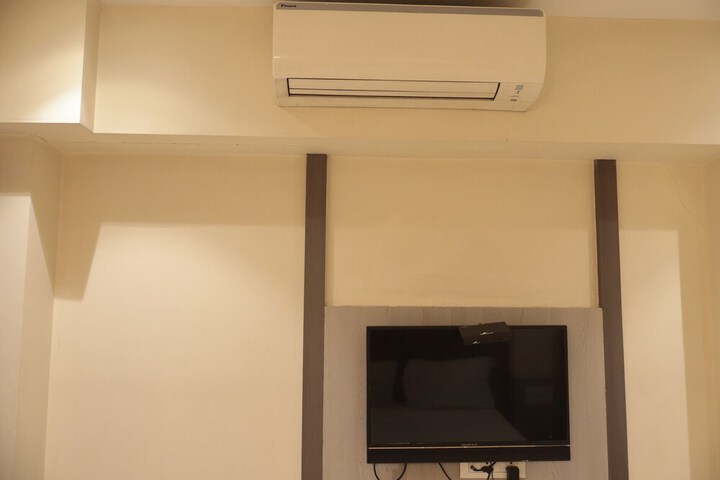 Room 16 of 49