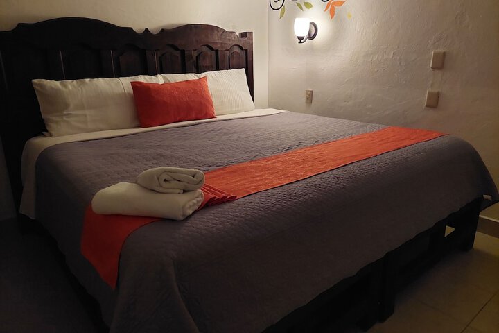 Room 26 of 40